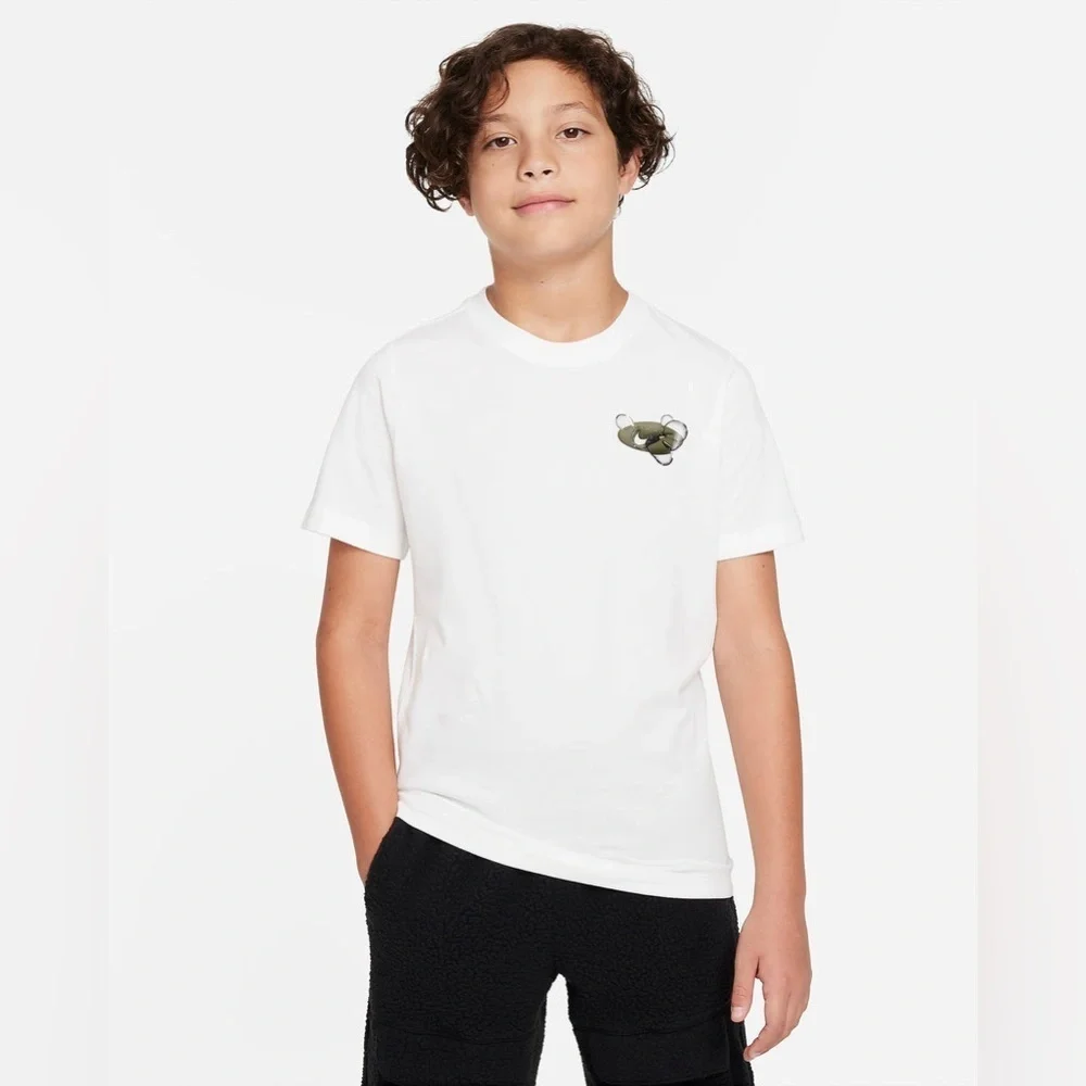 Nike Big Kids Sportswear Standard-Fit Printed T-Shirt/Tee | Color:‎ White | NEW